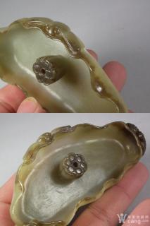 老和田青白玉带黑沁葵形玉香插