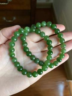 和田玉碧玉手链为何越戴越有灵气?