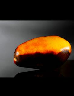 百万级和田玉原石,揭秘!