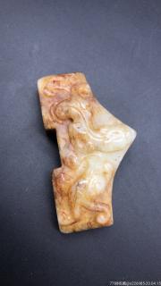 和田白玉籽料玉剑饰